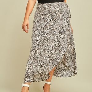 Into The Jungle Curvy Leopard Wrap Skirt